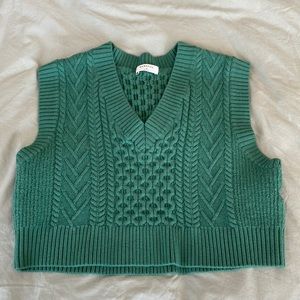 LASR CHANCE: Aritzia Green Sweater Vest